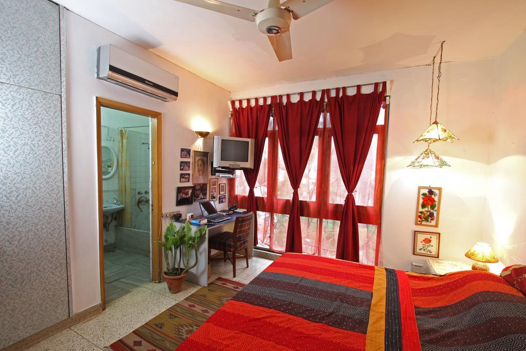 Nina Kochhar'S Homestay Yeni Delhi Oda fotoğraf